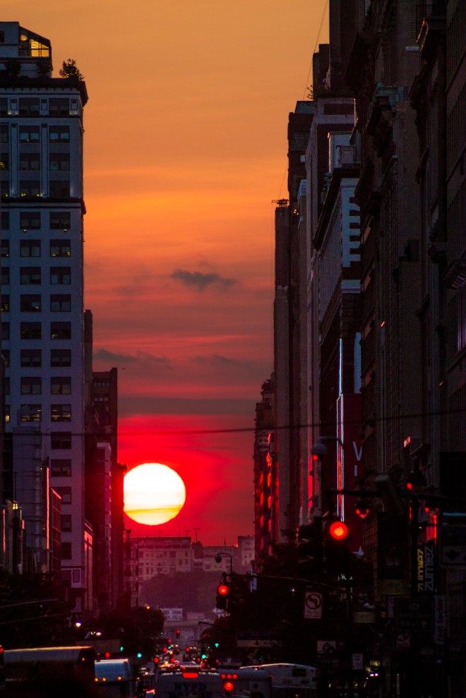 Manhattanhenge-3